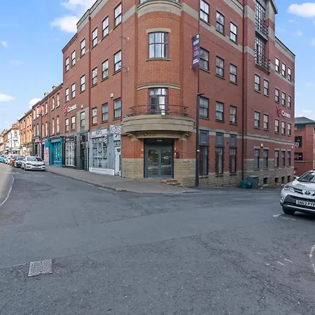 Apartment Centre Spacious 2 Bedroom *