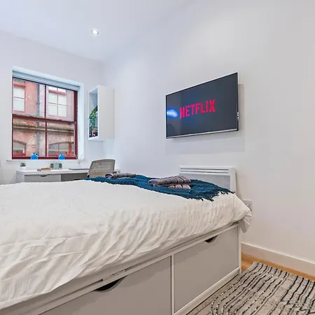 Centre Spacious 2 Bedroom * Leeds (West Yorkshire)