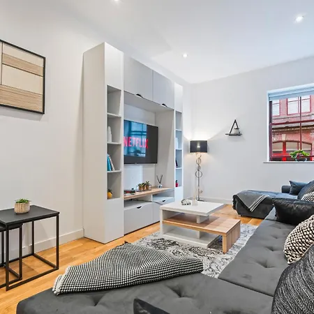 Apartment Centre Spacious 2 Bedroom Leeds (West Yorkshire)