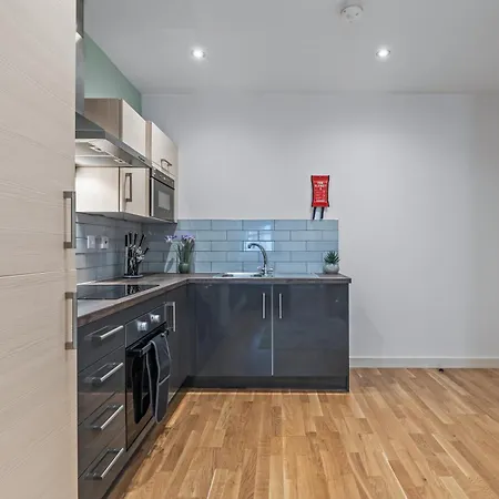 Centre Spacious 2 Bedroom Apartment Leeds (West Yorkshire)